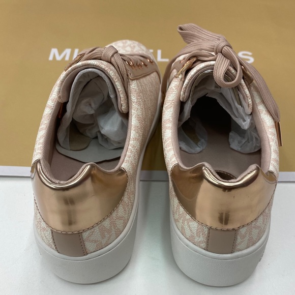 NEW MICHAEL KORS SOFT PINK POPPY SNEAKERS! - Picture 5 of 5